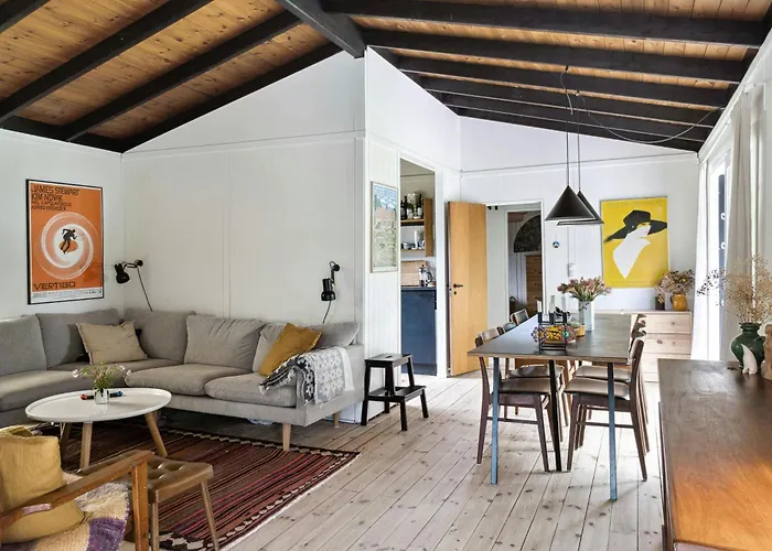 Nyaraló Unique With Wooden Ceilings Gilleleje